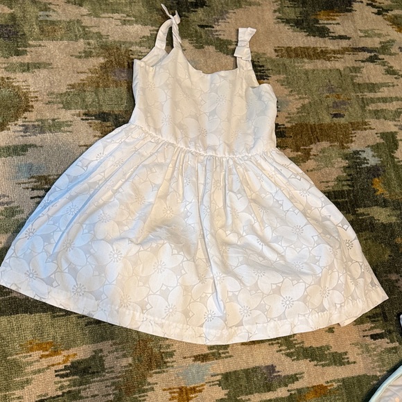 Gymboree White Floral Kids Dress - Size 4 - Picture 1 of 5